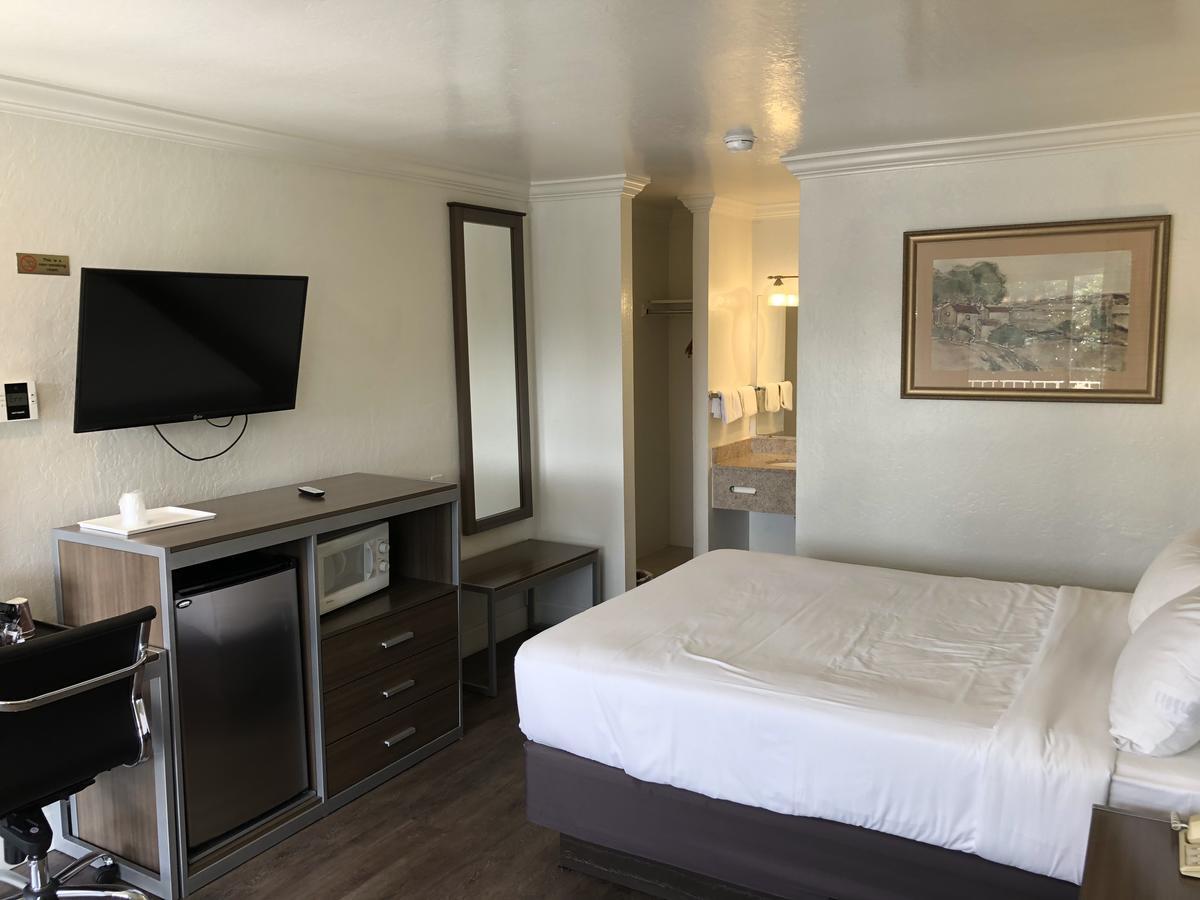 Gilroy Inn Dış mekan fotoğraf