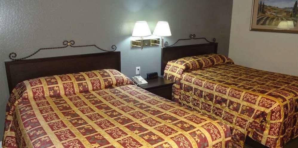Gilroy Inn Dış mekan fotoğraf