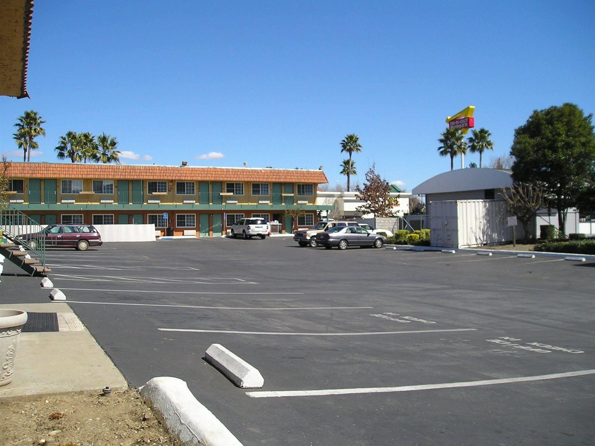 Gilroy Inn Dış mekan fotoğraf